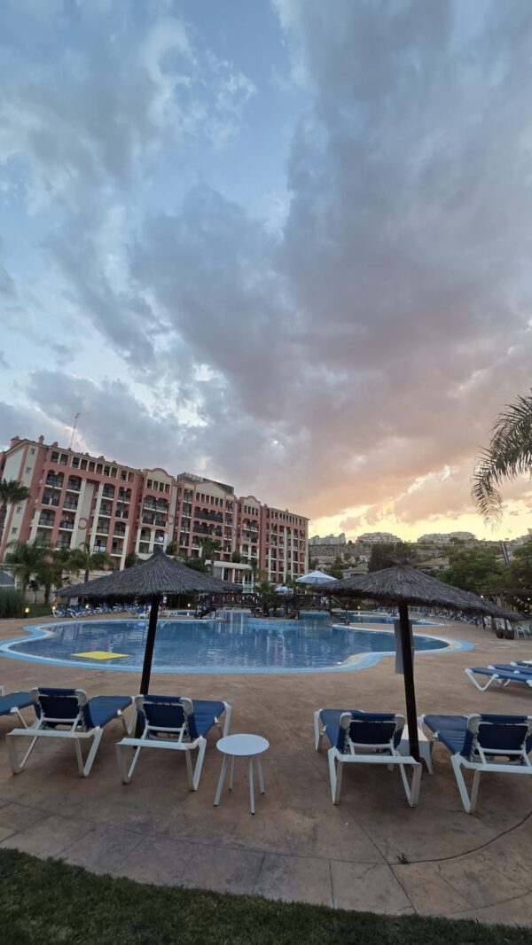 🌿 Suites Skylovers · Vive la experiencia entre mujeres